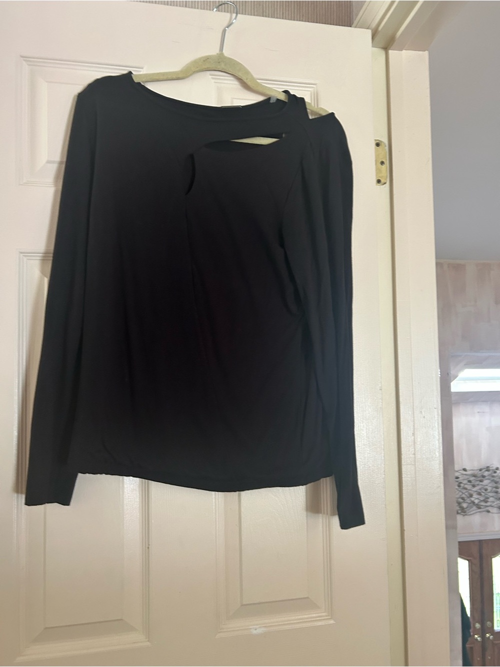 Elie Tahari Black Long Sleeve Asymmetrical Cutout Tunic Top